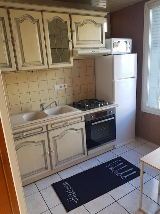 Scionzier Superbe Appartement En Residence Prive Avec Un Parking Prive מראה חיצוני תמונה